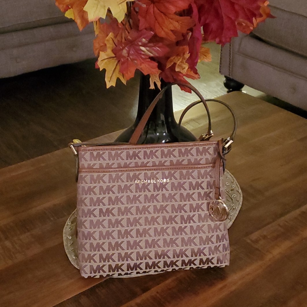 Michael Kors crossbody bag